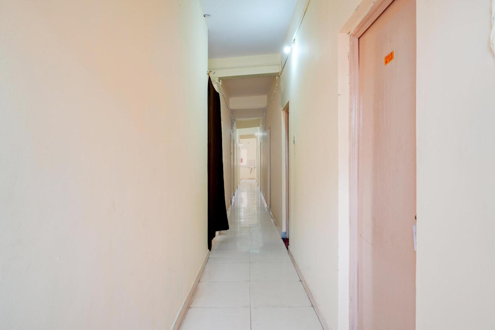 Super Townhouse Marathahalli Near Klm Fashion Mall Bengaluru Zewnętrze zdjęcie